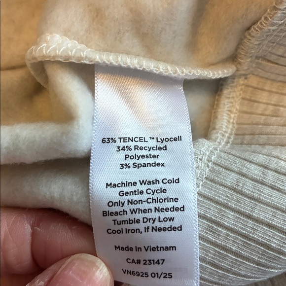 Relaxed Cream Button-Front Cardigan - Picture 7 of 7